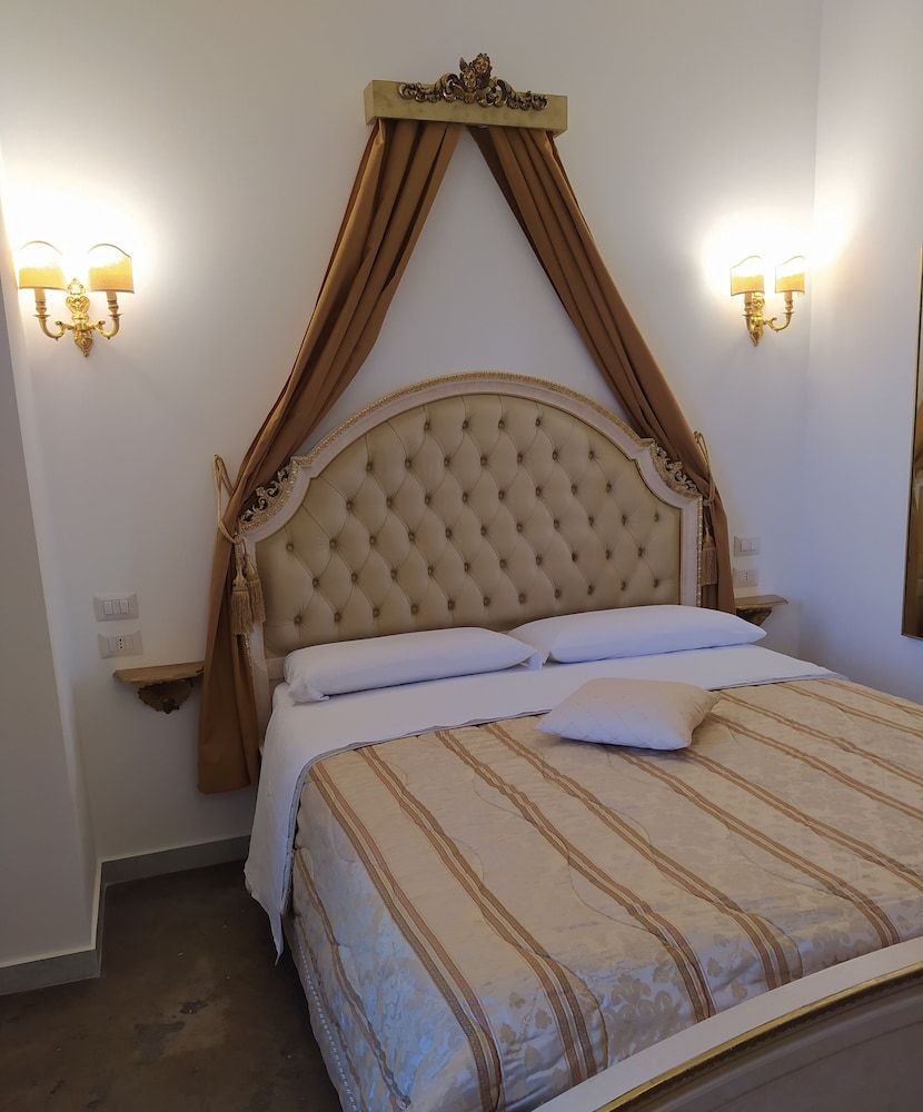 Donna Lucrezia B&B - Boutique Hotel Style Deluxe Double Room 11