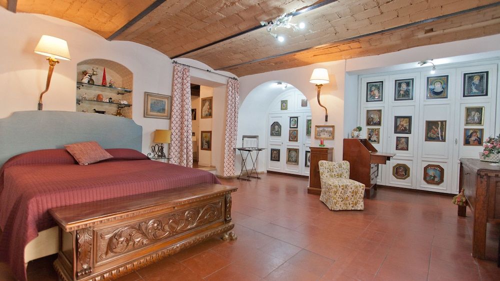 Classic Studio, Balcony