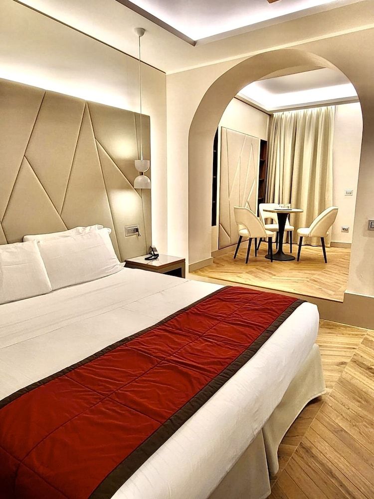 undefined Harry's Bar Trevi Hotel & Restaurant