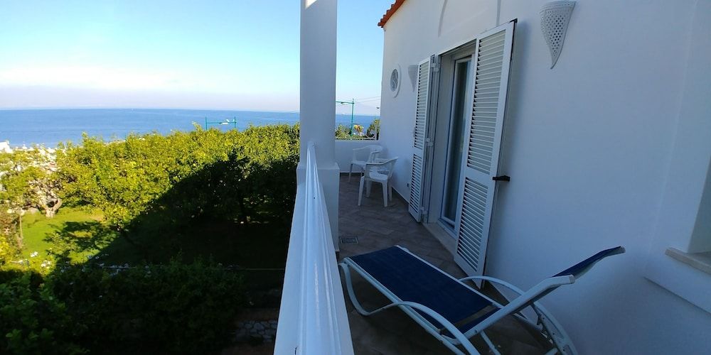 Casa Gaia Suite, 2 Bedrooms, Sea View 3