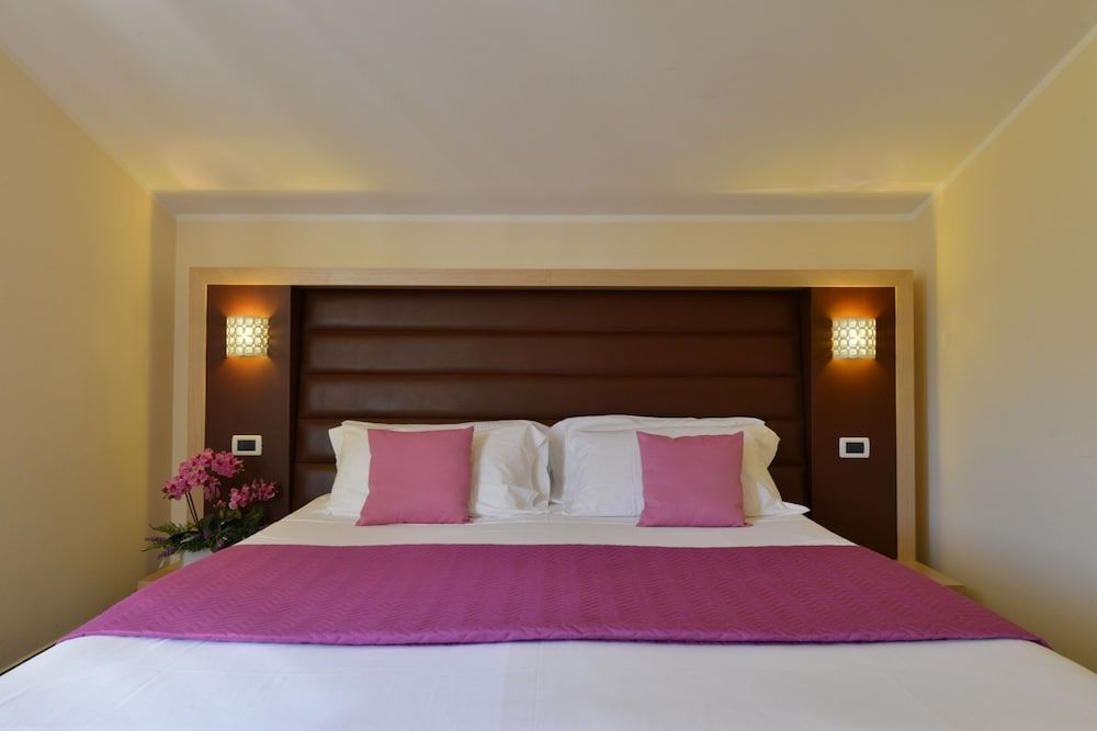 Hotel Rosignano Superior Room 2