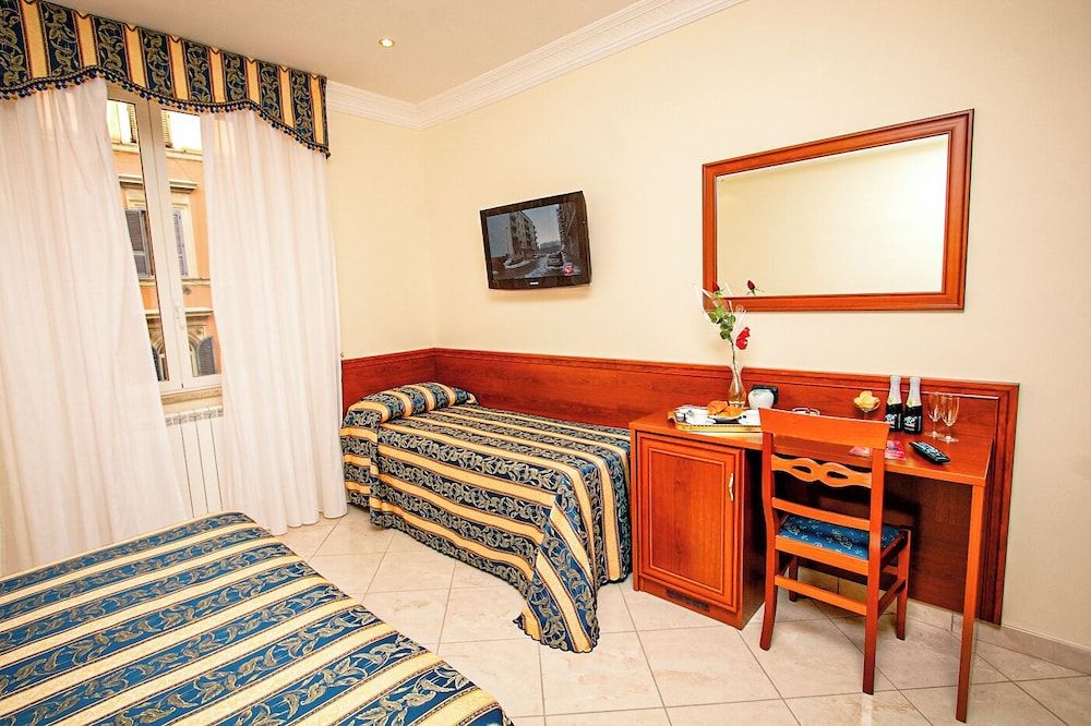 undefined Guest House Galaxy 8