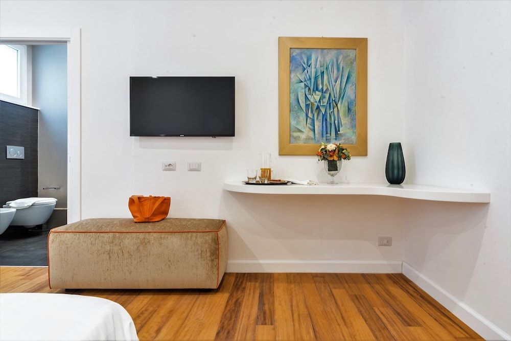 900 Piazza del Popolo Deluxe Double or Twin Room 9