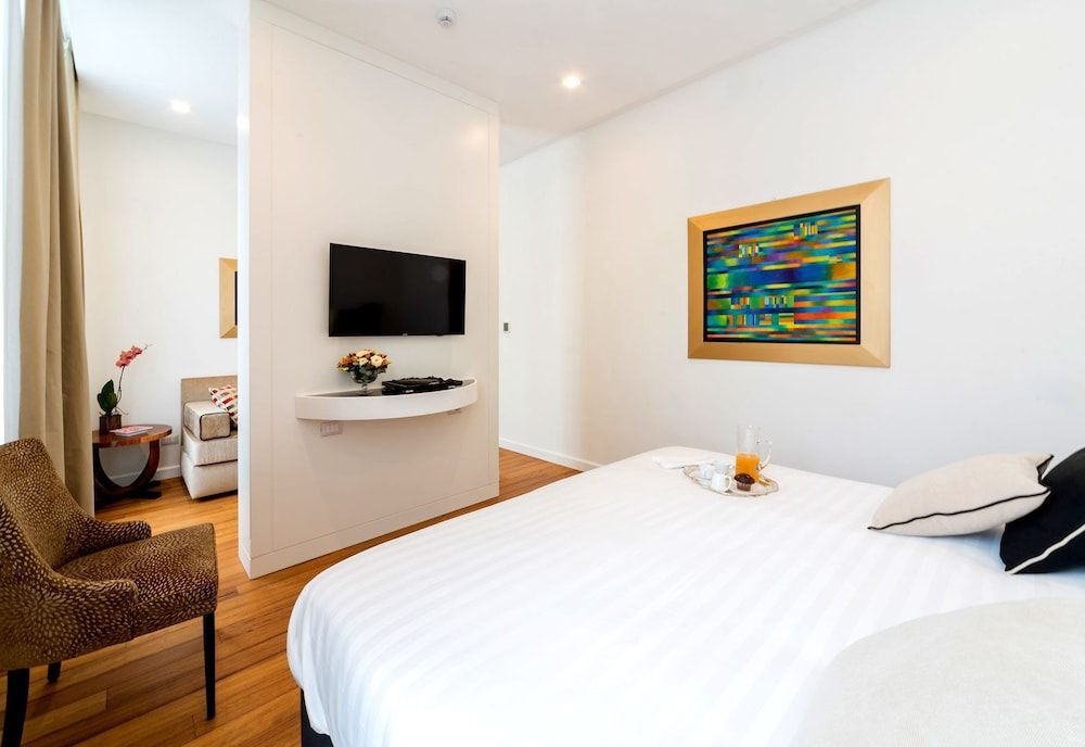 undefined 900 Piazza del Popolo