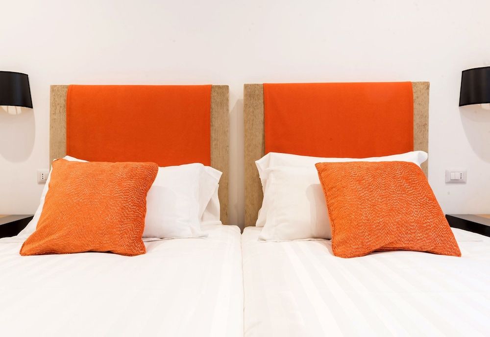 900 Piazza del Popolo Deluxe Double or Twin Room 2