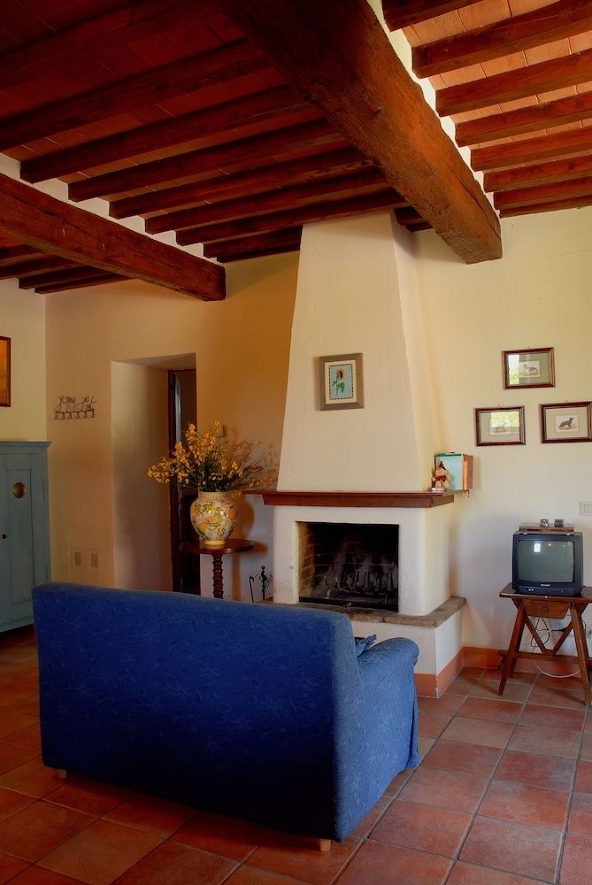 Podere Pietreta Pietreta. Apartment, 2 Bedrooms, 2 Bathrooms, Mountain View (Pozzo) 11