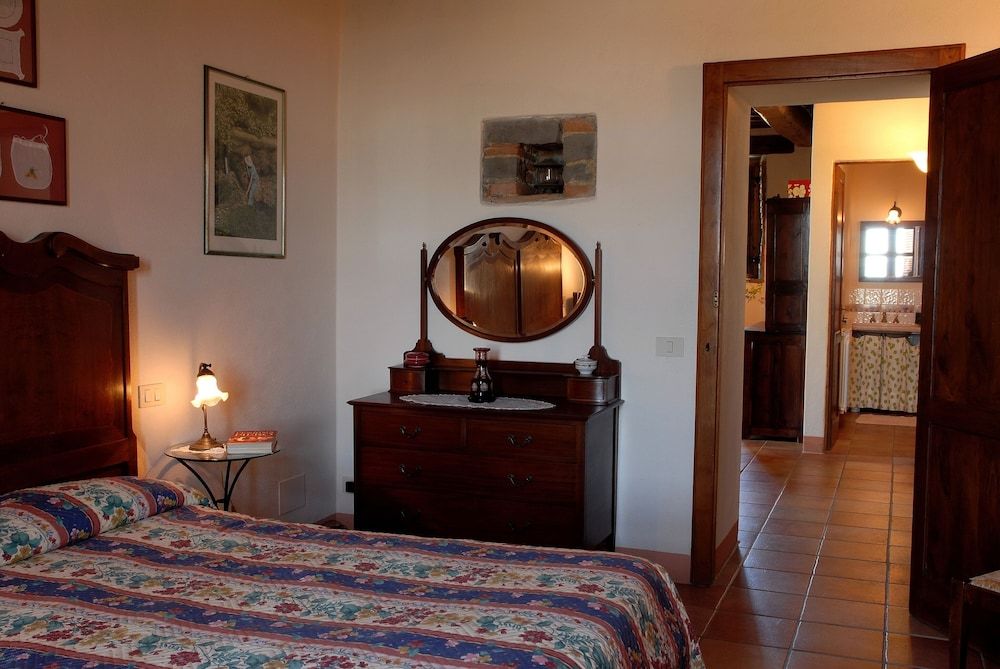 Podere Pietreta Pietreta. Apartment, 2 Bedrooms, 2 Bathrooms, Mountain View (Pozzo) 9