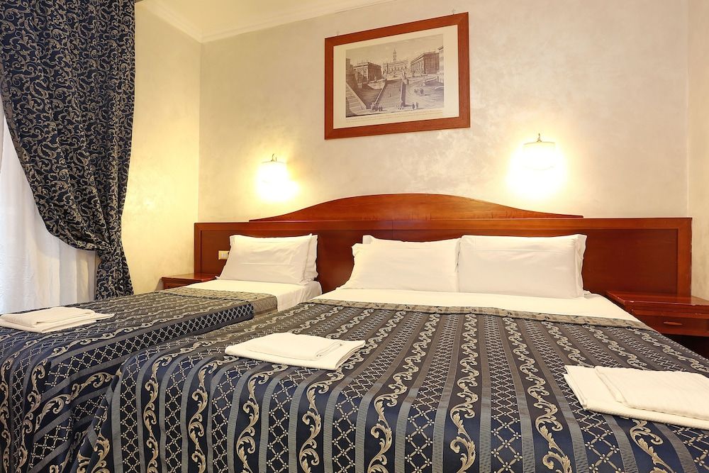 undefined AdoraSuite B&B 10