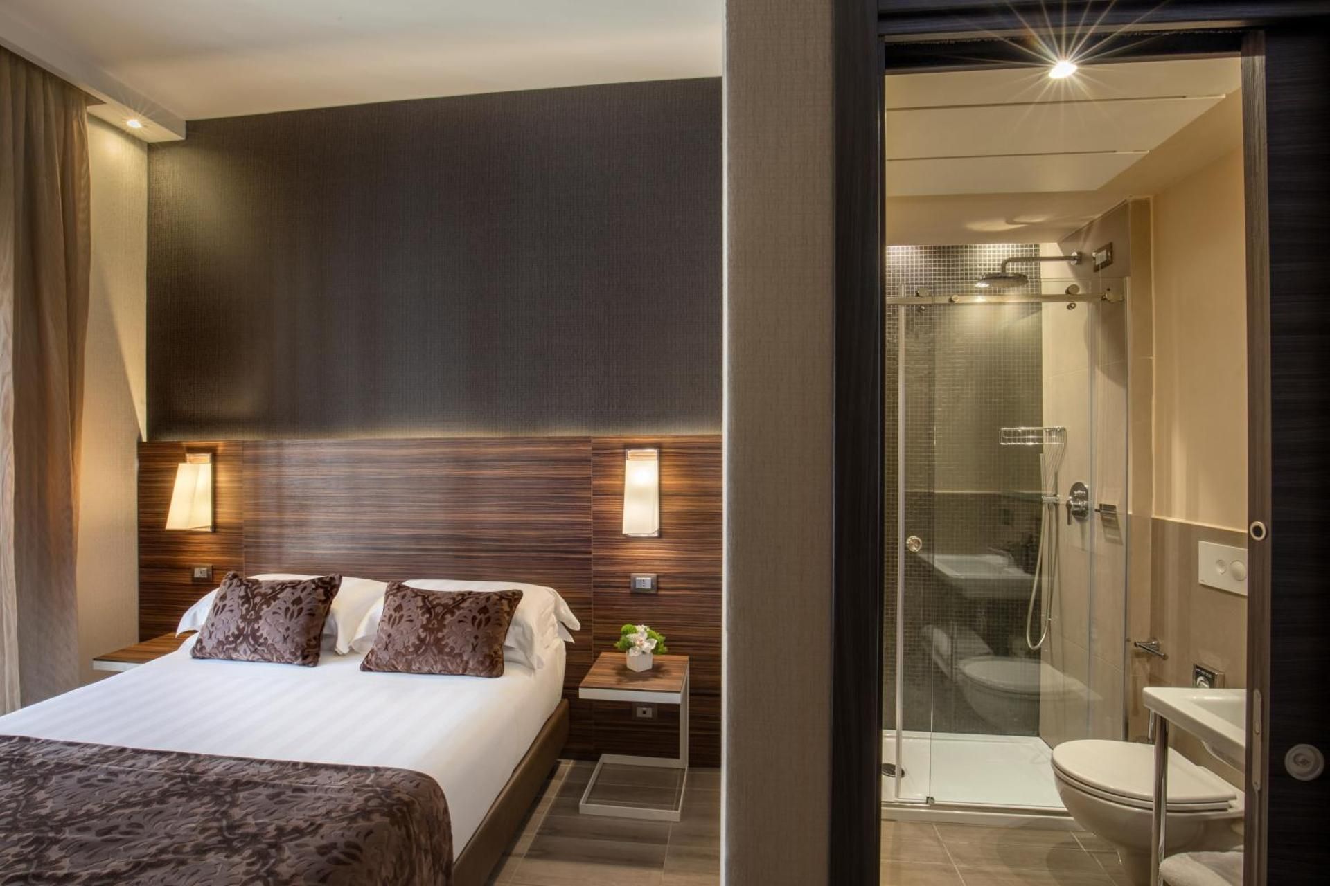 undefined THE REPUBLIC 3