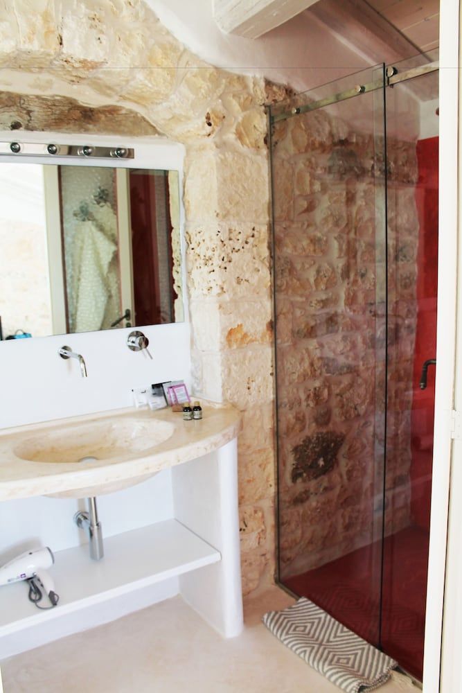 Palazzo Camarda Classic Double Room, Terrace 5