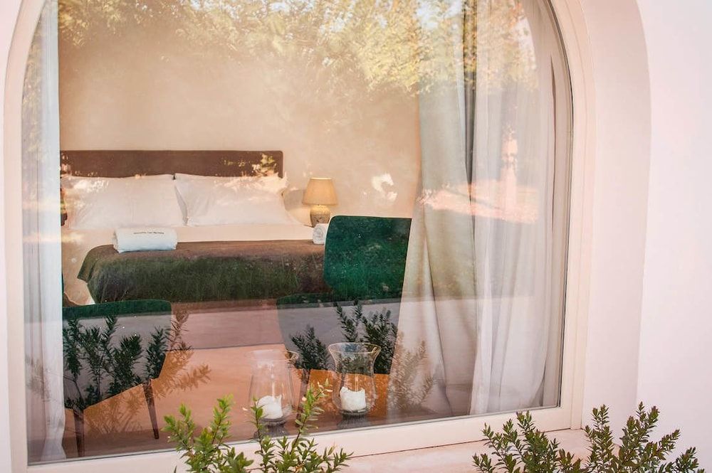Deluxe Double Room, 1 Queen Bed, Garden View