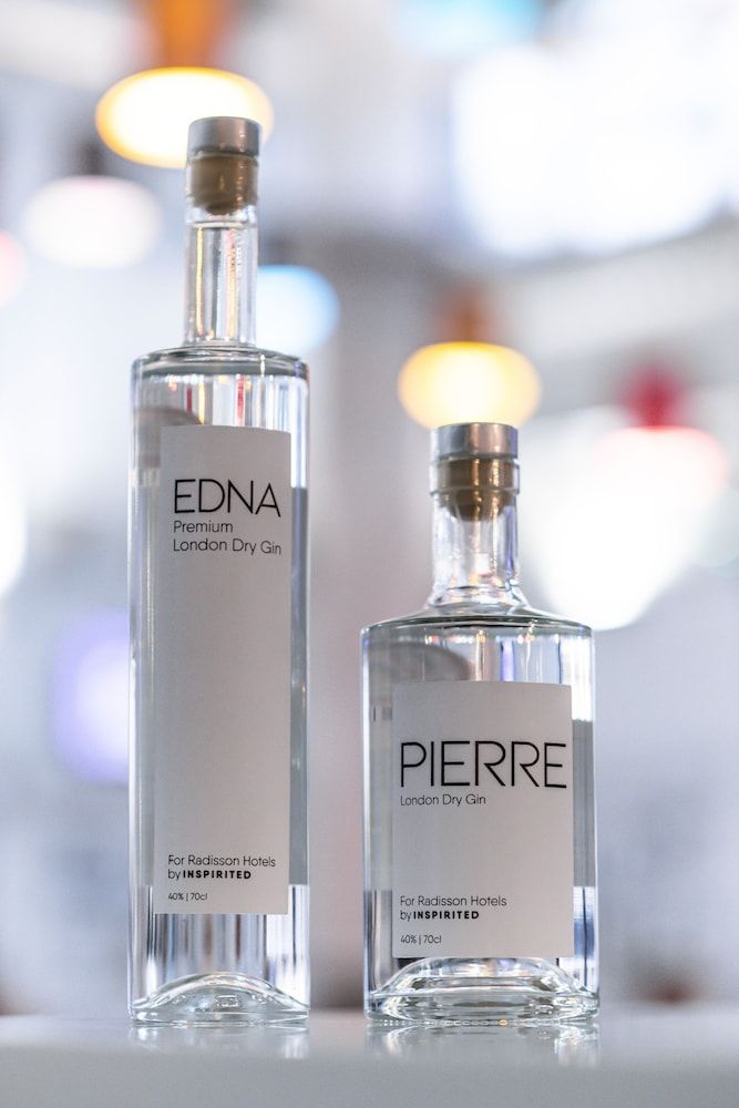 undefined Park Inn by Radisson Cardiff City Centre 10