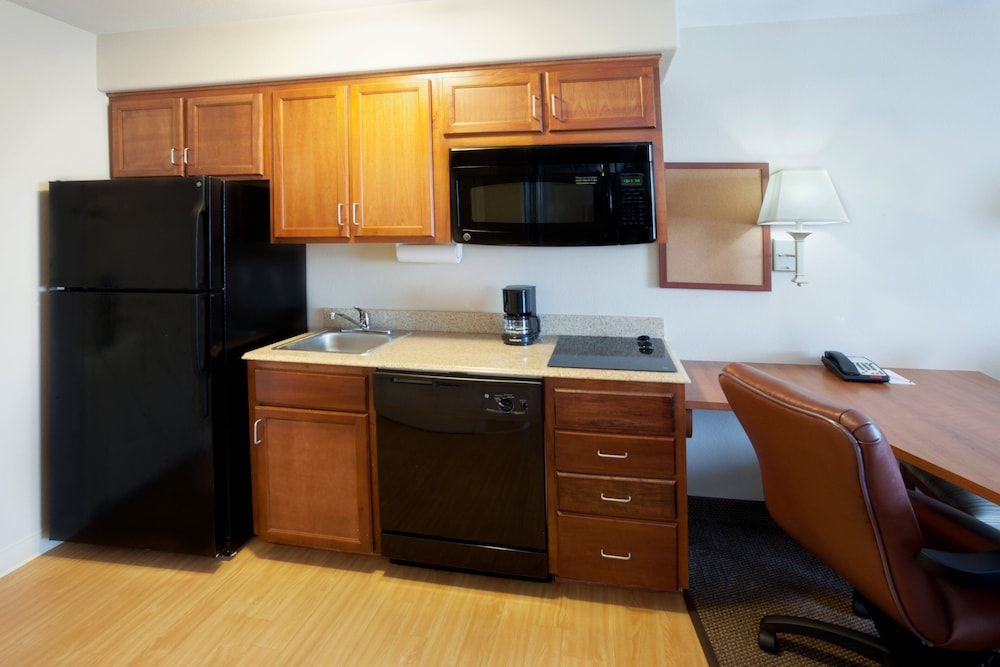 Studio Suite, 2 Double Beds, Accessible (Communications)