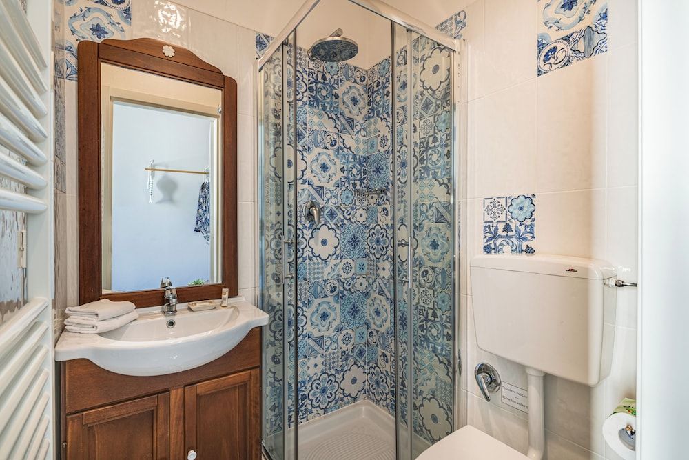 CoDe Rooms Standard Double Room, City View 5