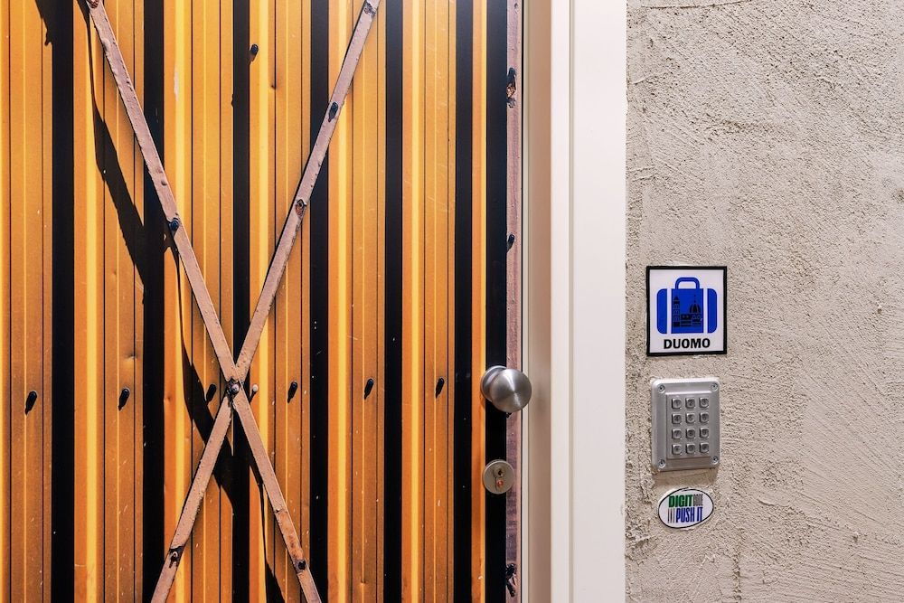 undefined CoDe Rooms 6