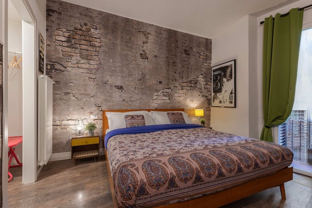 CoDe Rooms Deluxe Double Room 4