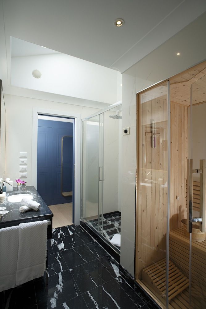 Elizabeth Unique Hotel Deluxe with spa - Separate building 4