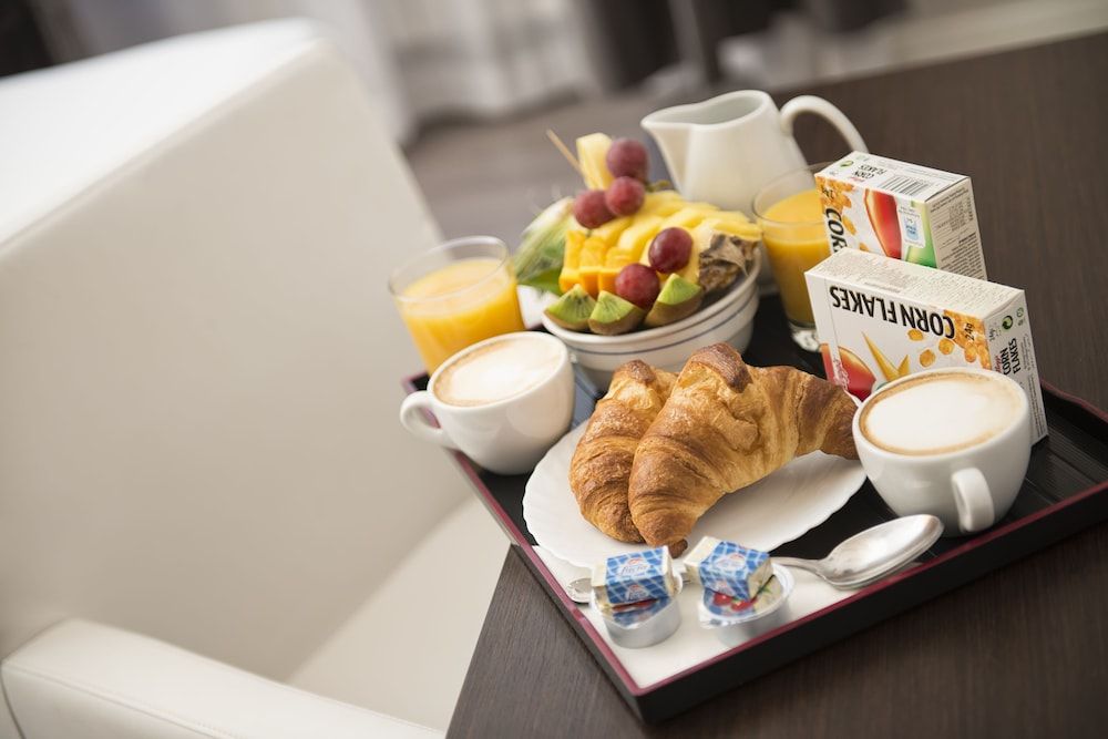 undefined Reginella Suites 7