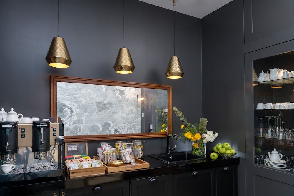 Charme 308 Superior Triple Room, City View 4