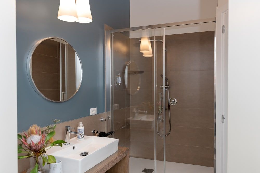 Charme 308 Panoramic Triple Room 2