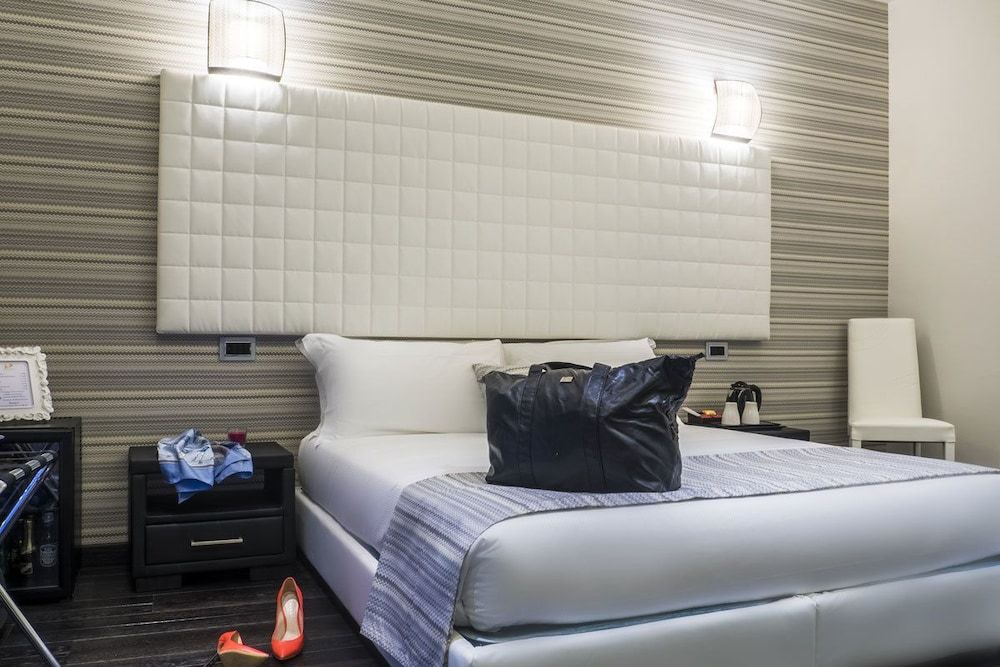 Navona Living Rome Superior Double Room 6