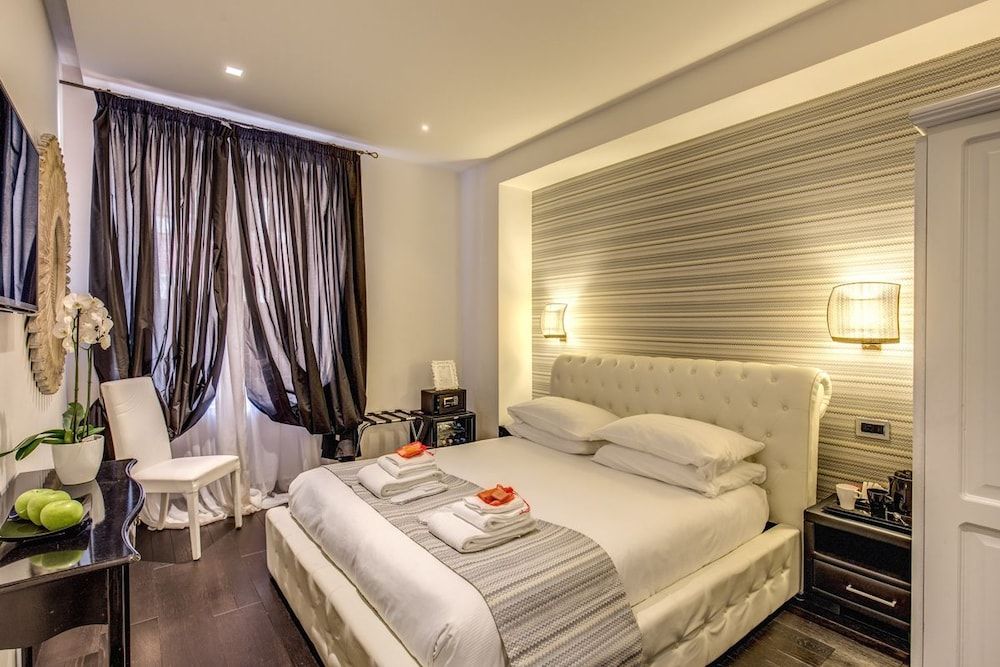 undefined Navona Living Rome 2