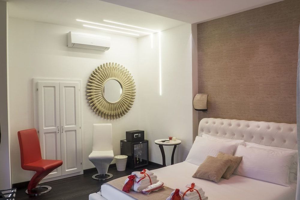 Navona Living Rome Superior Double Room 9