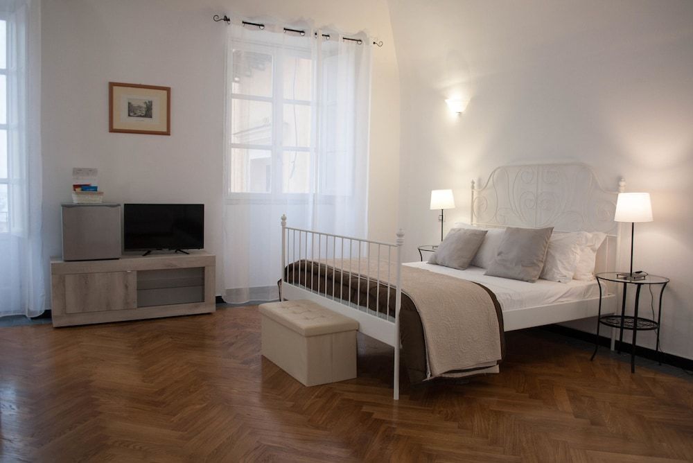 Hotel Terme Neronensis Panoramic Double Room, 1 Double Bed, Ensuite 5