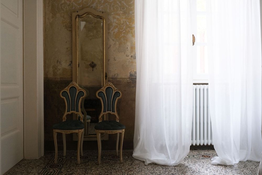 undefined Palazzo Albricci Peregrini 10