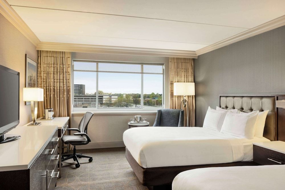 undefined Hilton Philadelphia City Avenue 6