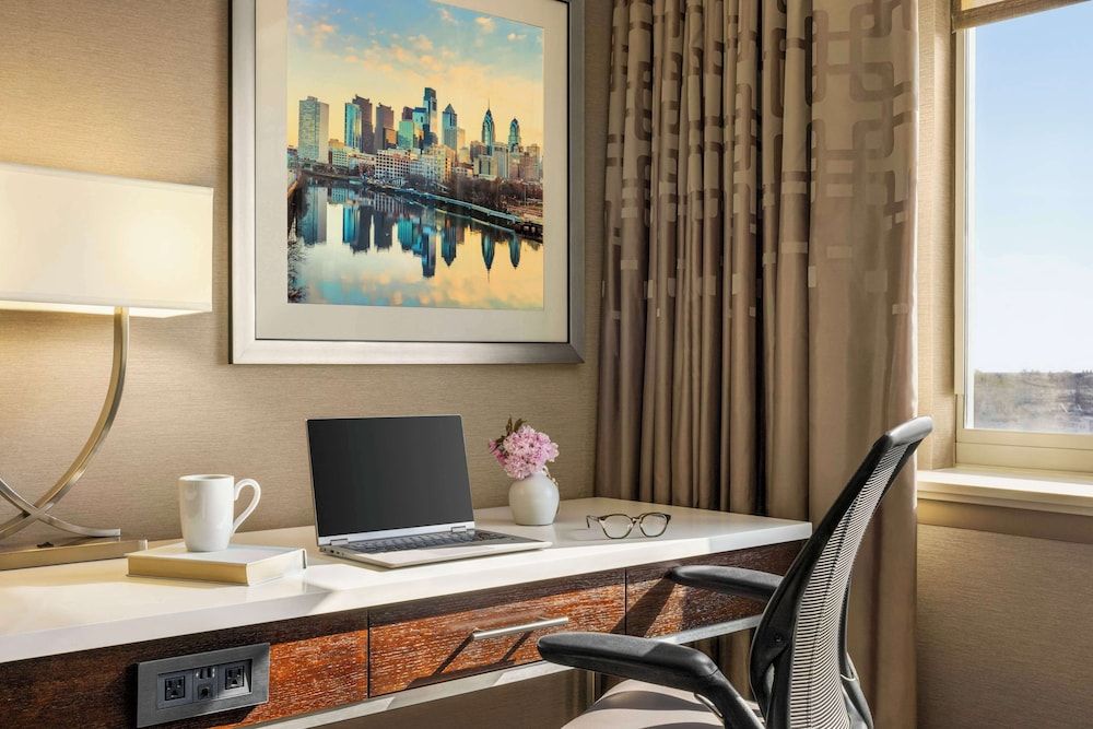 undefined Hilton Philadelphia City Avenue 4