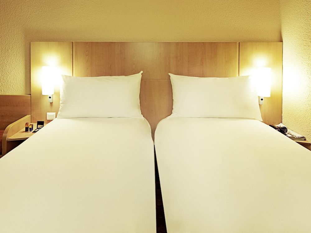 ibis Coimbra Centro Standard Twin Room, 2 Twin Beds, Non Smoking 2