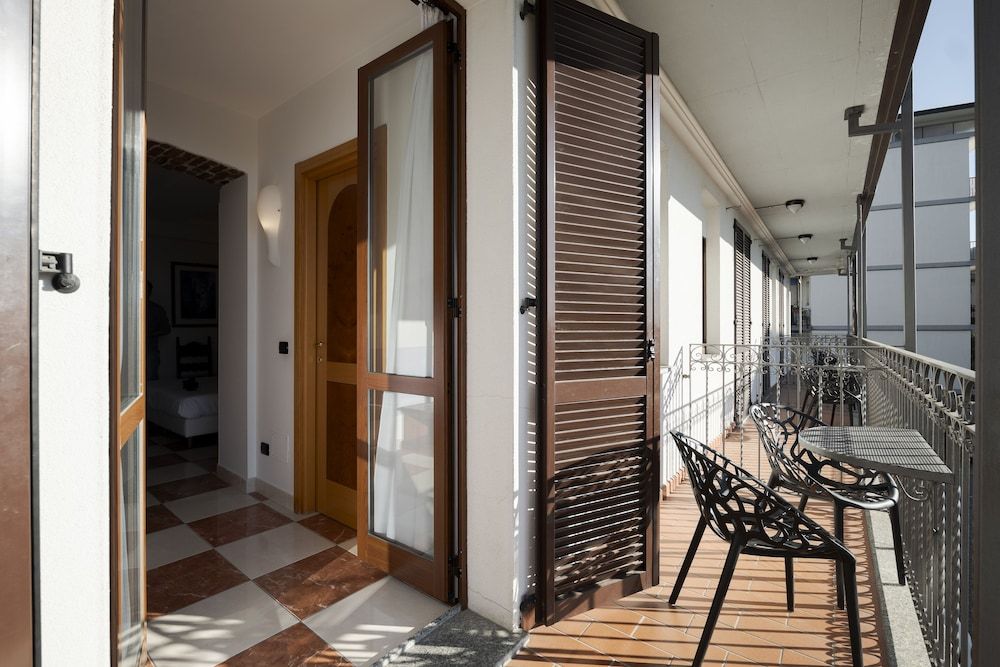 Hotel Ungheria Varese 1946 Comfort Quadruple Room 5