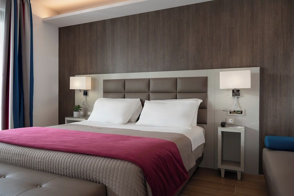 Grand Hotel San Marino Deluxe Double or Twin Room 7