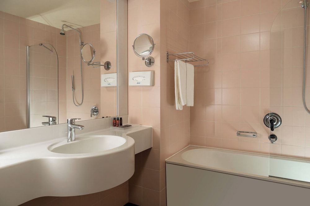 Grand Hotel San Marino Superior Double Room 4