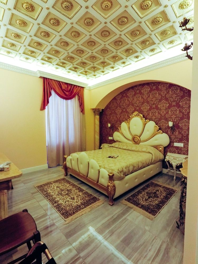undefined Impero Vaticano Suites Guest House 8