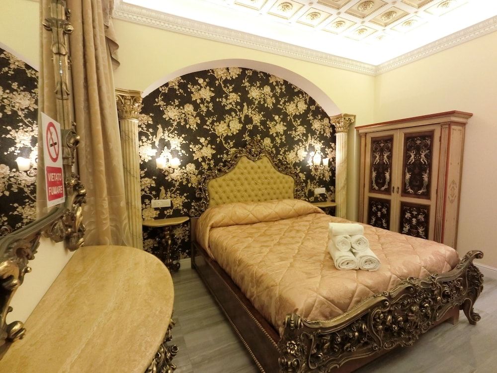 Impero Vaticano Suites Guest House Exclusive Room, 1 Bedroom 2