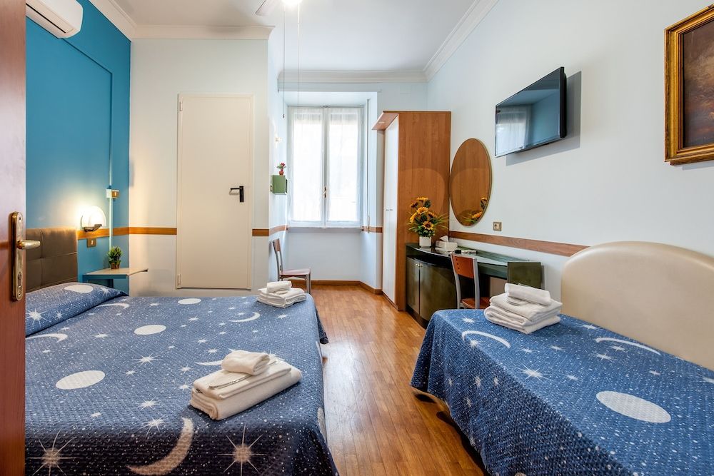 undefined Alessandro a San Pietro Best Bed 6