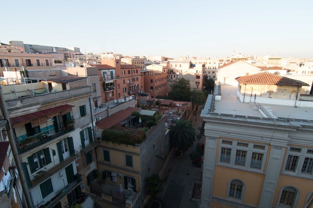 La Terrazza di Evelina Guest House Comfort Triple Room, 1 Double Bed with Sofa bed, City View 6