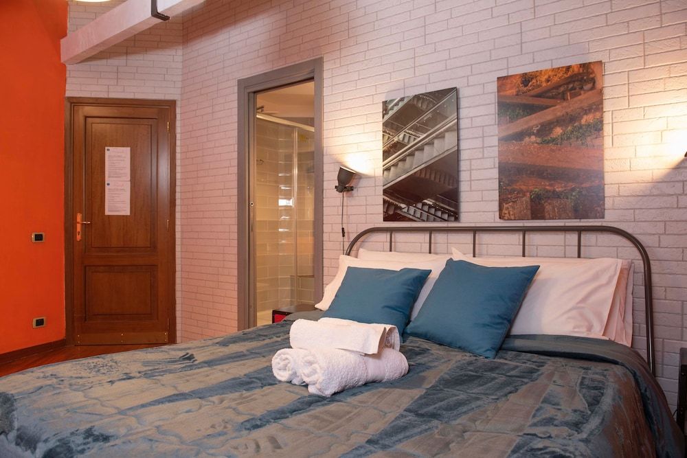 B&b A'luggetella Premium Triple Room, Ensuite (Industrial) 9