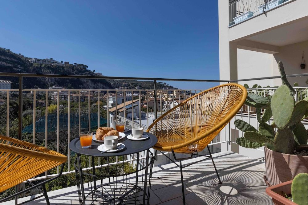 undefined Mediterranean Suites - Old Town 6