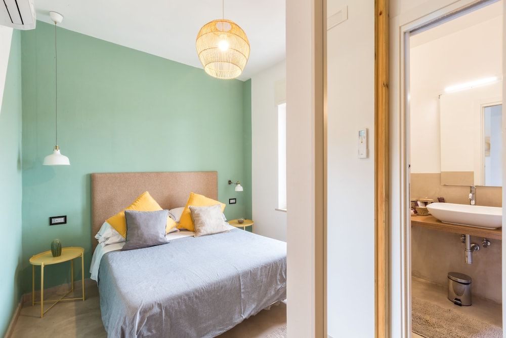 undefined Mediterranean Suites - Old Town 10