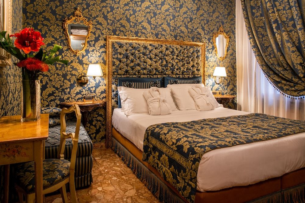 undefined Hotel Santo Stefano 2