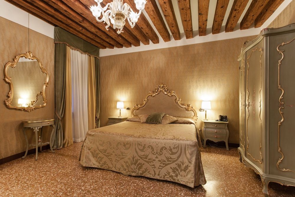 Hotel Al Ponte Mocenigo Superior Double or Twin Room 2