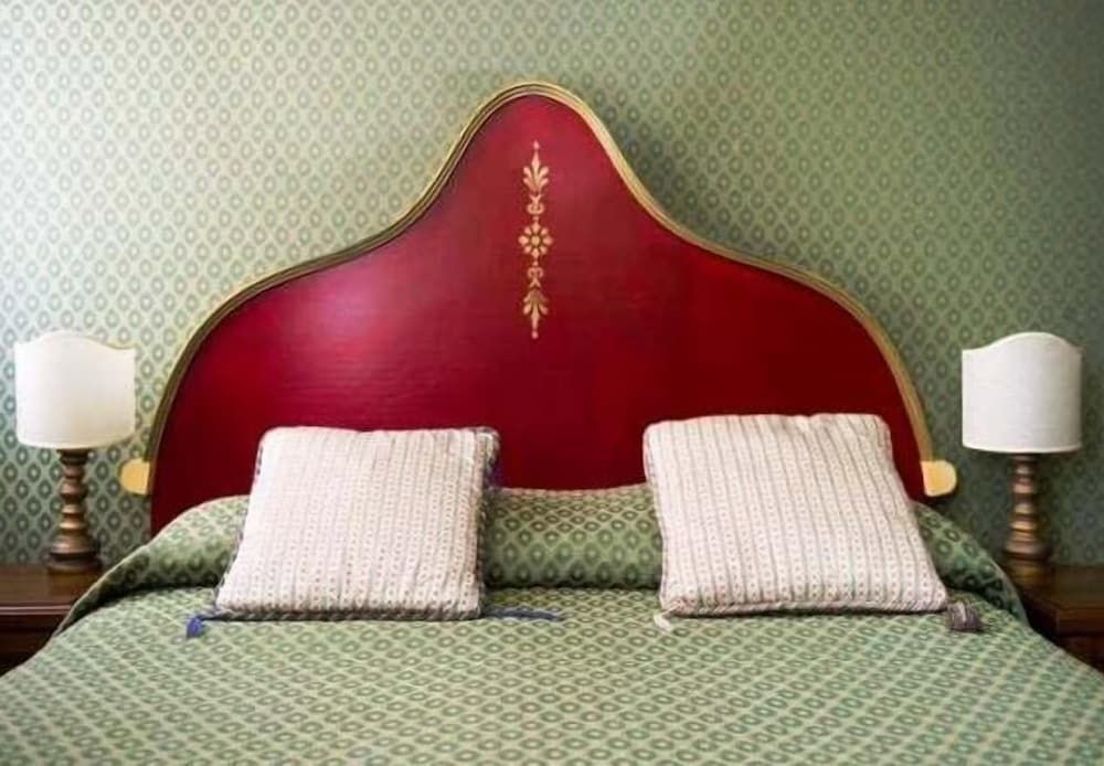 Locanda Antico Fiore Double Room, Canal View 15