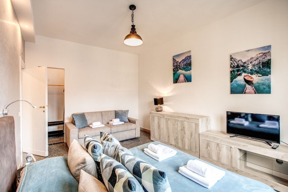 Colonna Suite - San Giovanni Apartment, 1 Bedroom, Kitchen 8