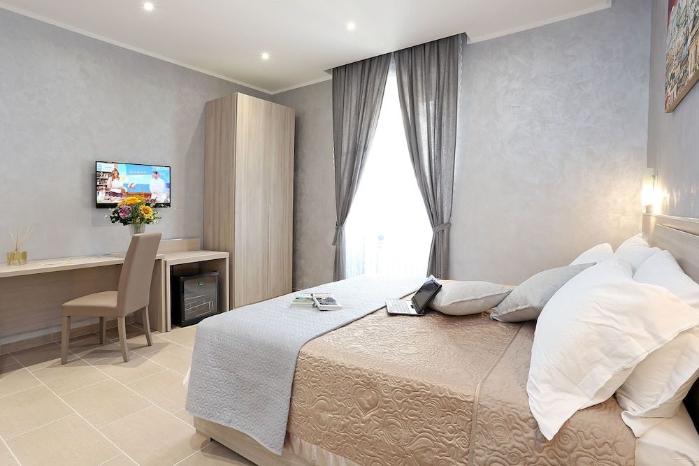 undefined AdoraSuite 2 3