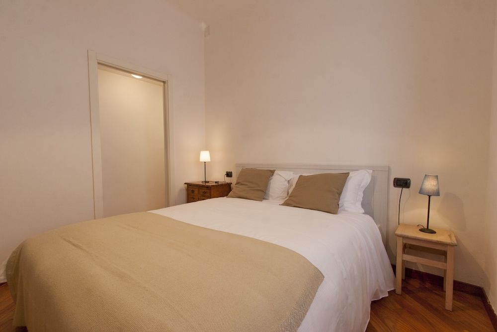 Apartment, 2 Bedrooms (Location:  via Romana di Quarto)