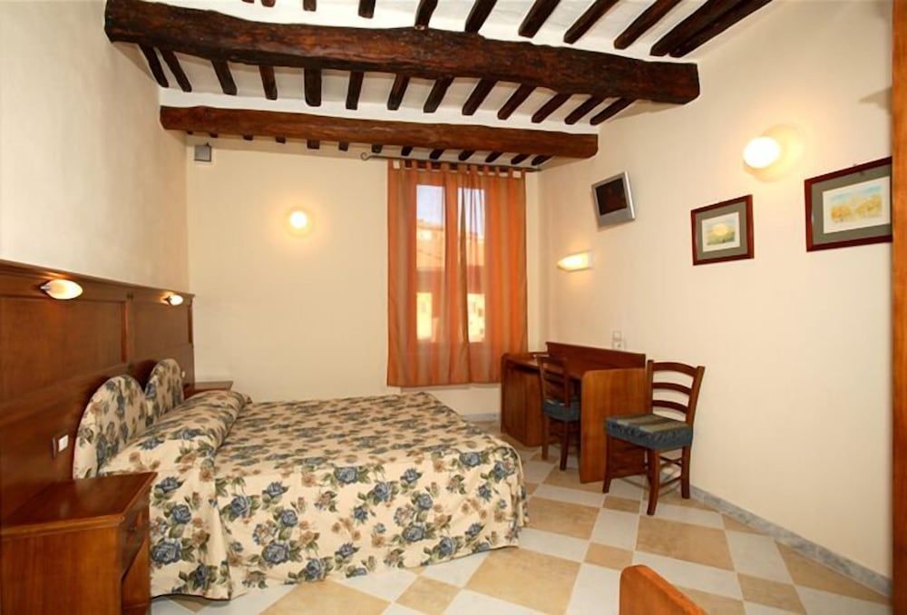 undefined Al Mercato B&B 8