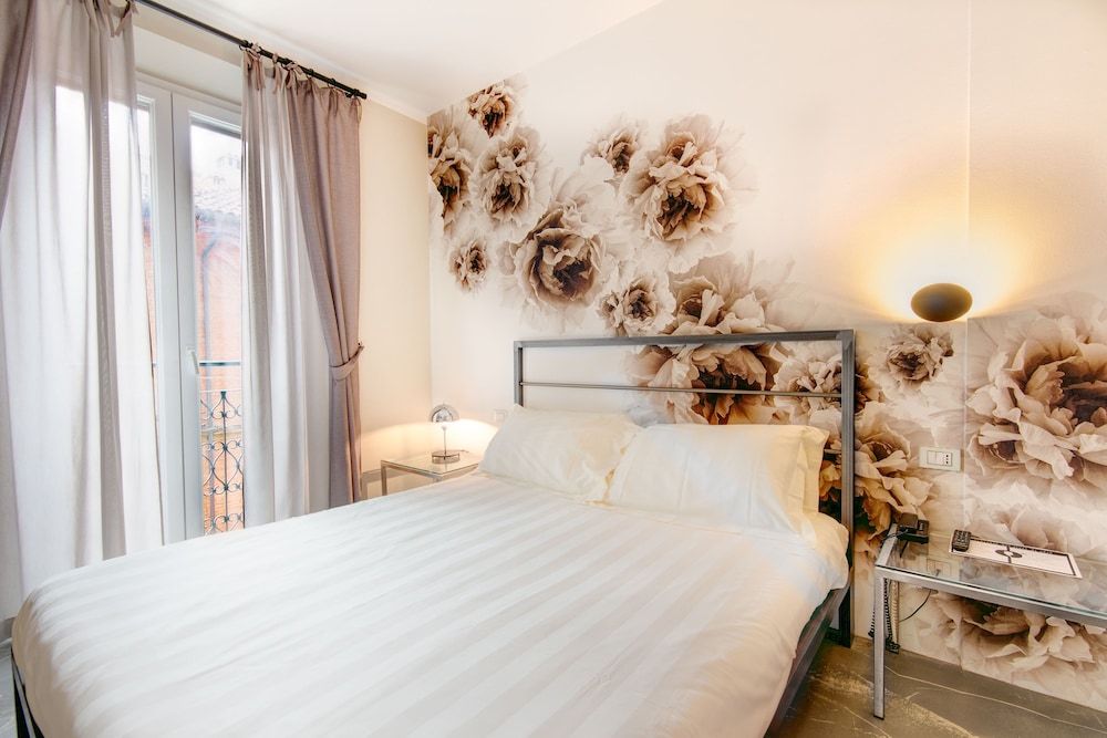 undefined Il Convento dei Fiori di Seta 3